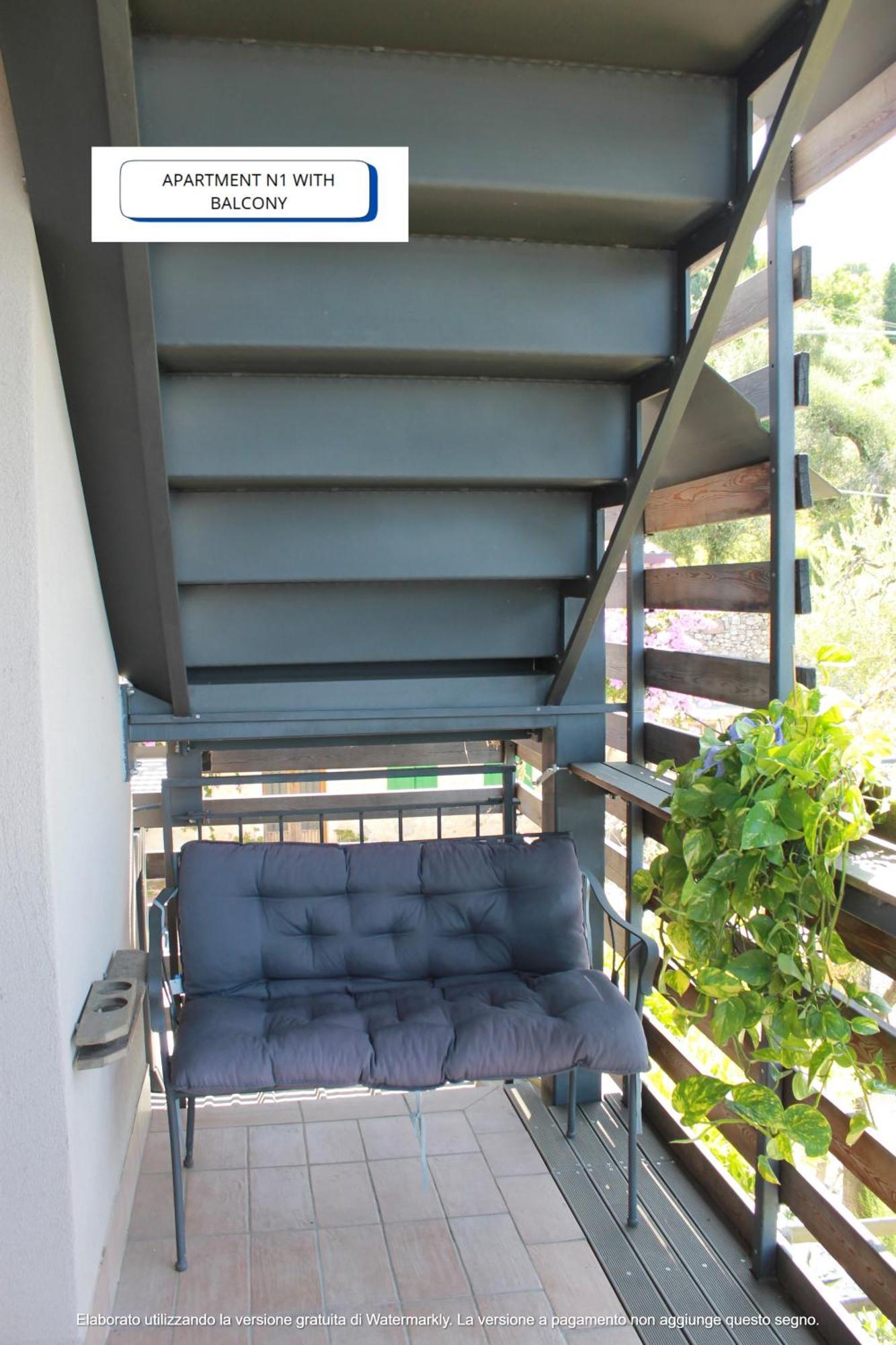 Apartament The View Torri Del Benaco Zewnętrze zdjęcie